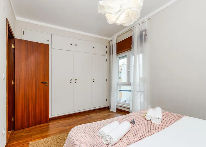 דירה Casa Do Mar - Sea View - Wifi - Barbecue ססימברה